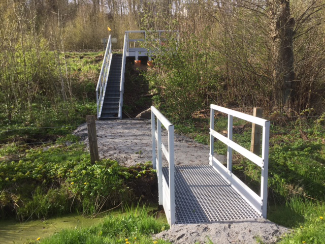 bild-av-ritning-av-industriell-applikationglas-fibergallerdurka-hojd-12,5-mm