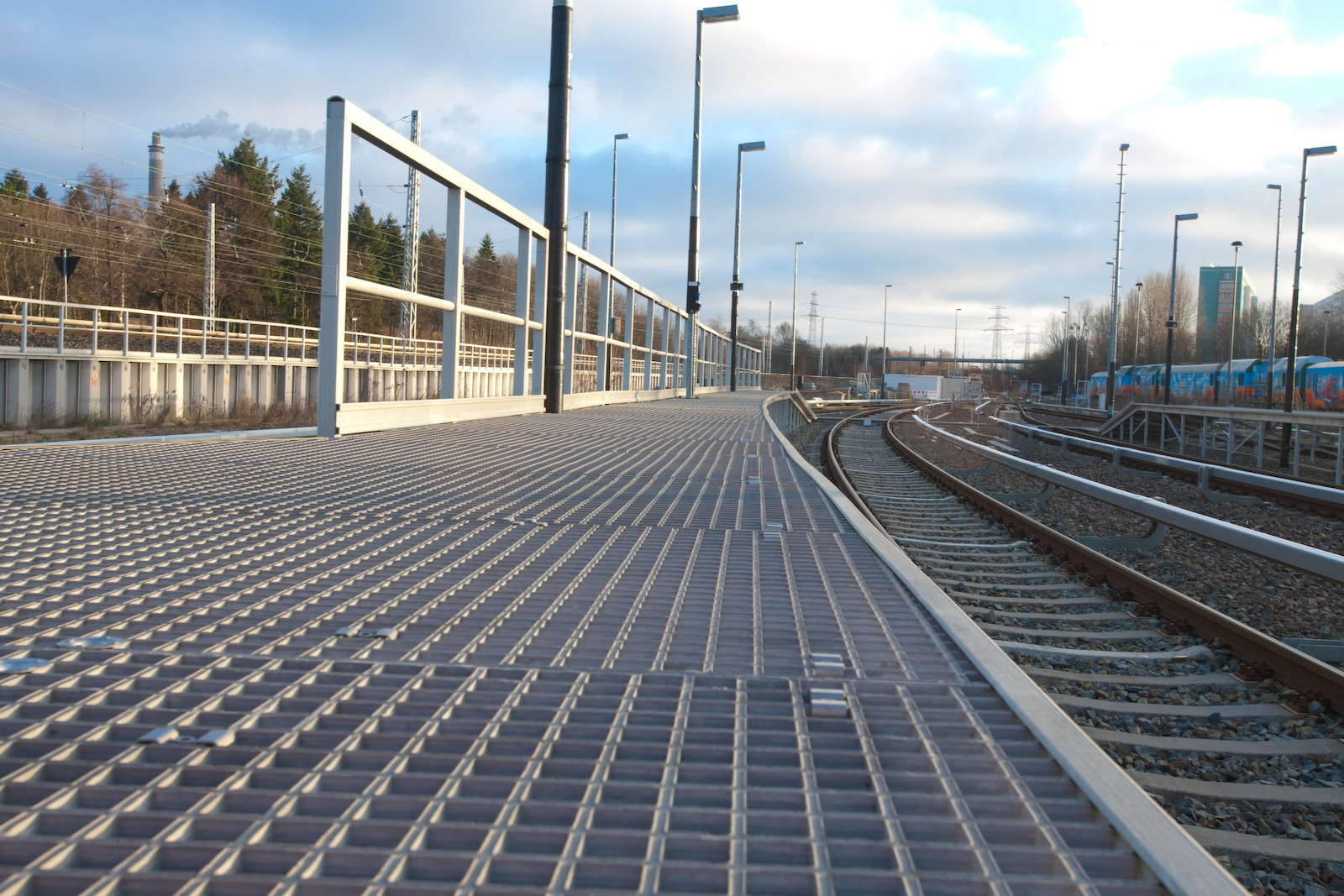 krata–minimesh-gfrp-używana-w-konstrukcji-fiberline