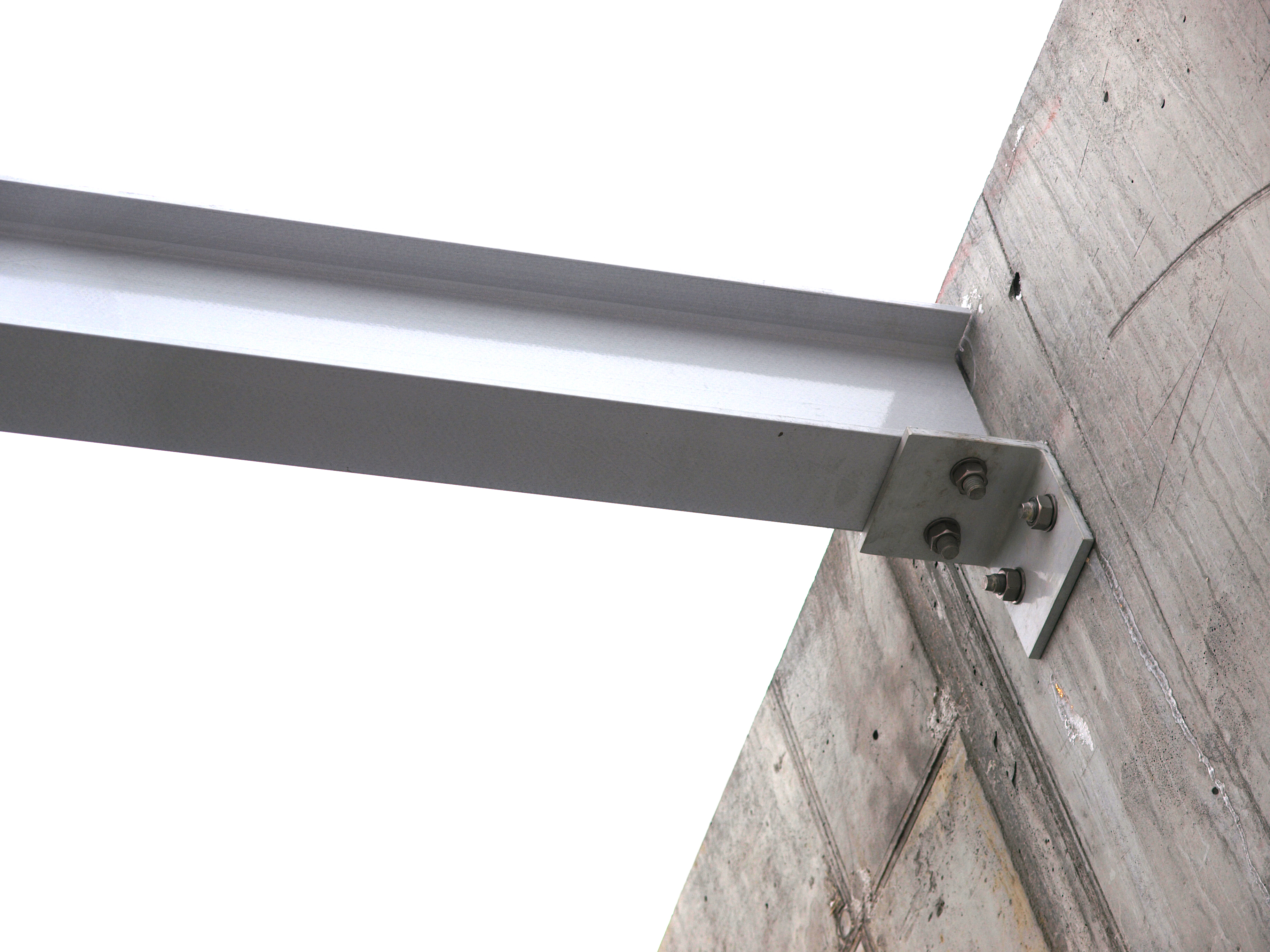 image-of-90-degree-bracket-holding-up-gfr-i-profile