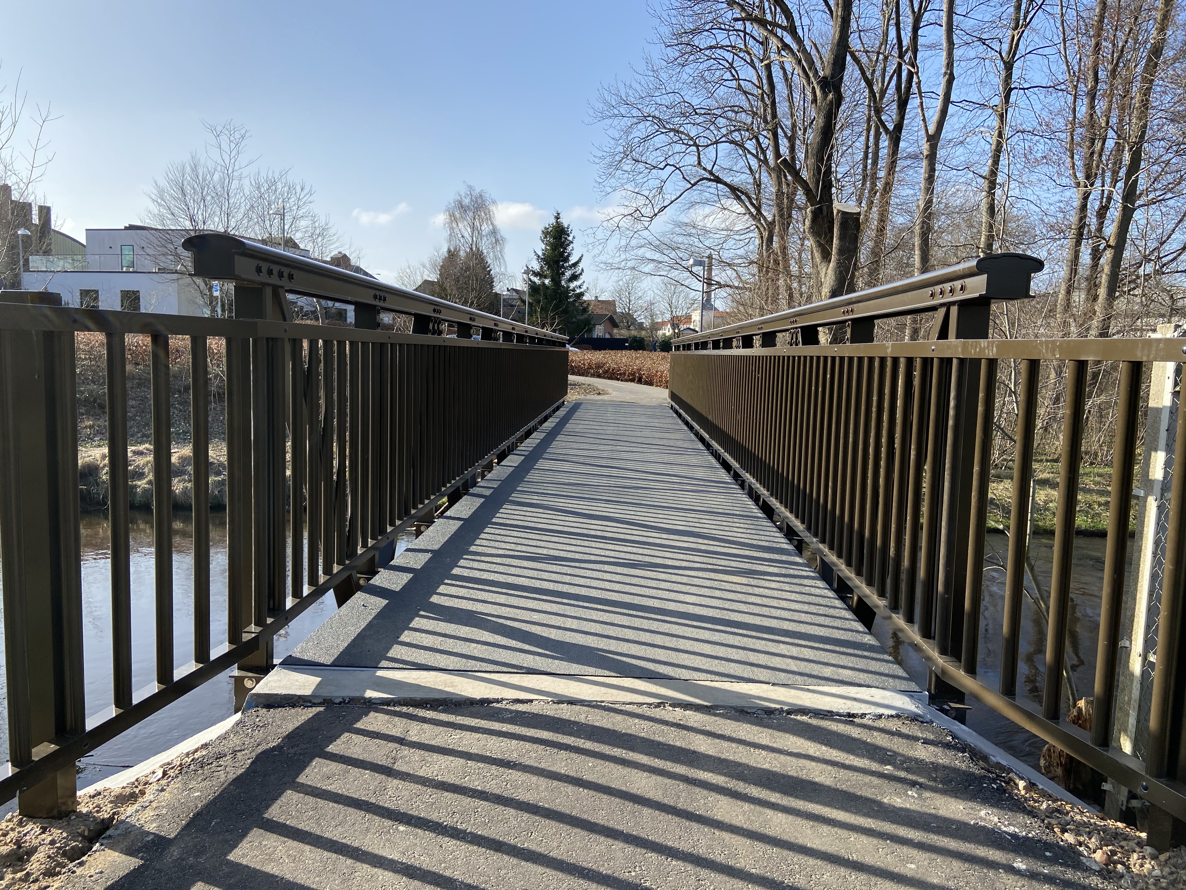 bilder-av-olika-gfr-plankor-med-och-utan-sand