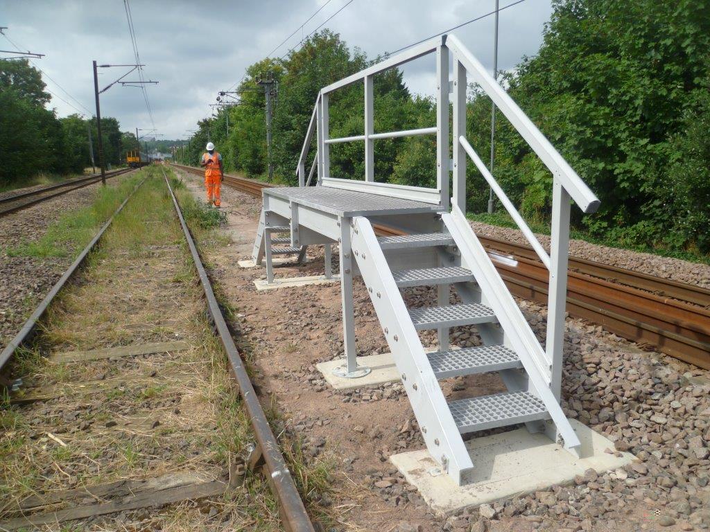 billeder-af-anvendelse-af-glasfiberriste-i-industrielle-miljoer