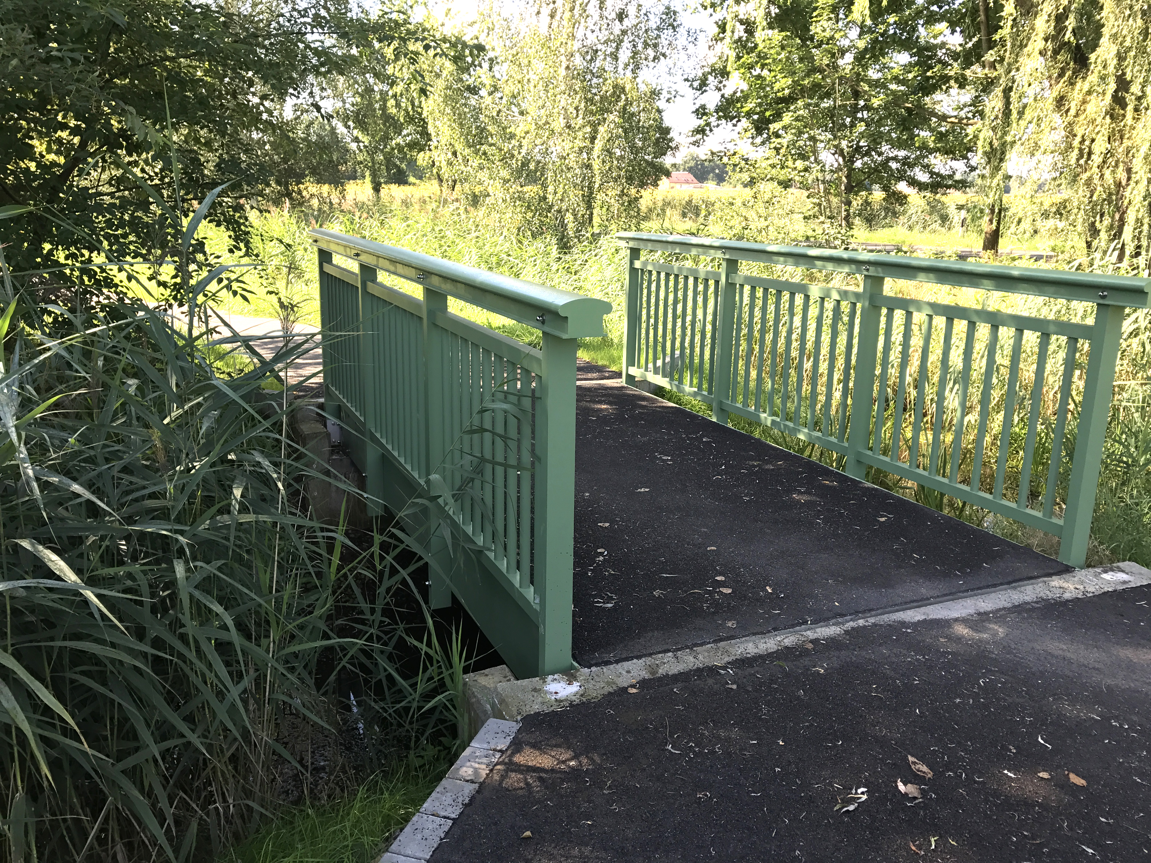 square-tube-used-in-construction