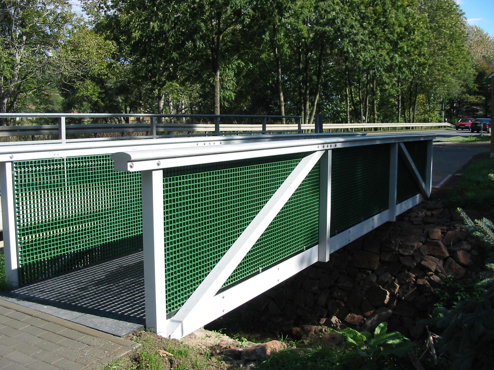 krata–minimesh-gfrp-używana-w-konstrukcji-fiberline