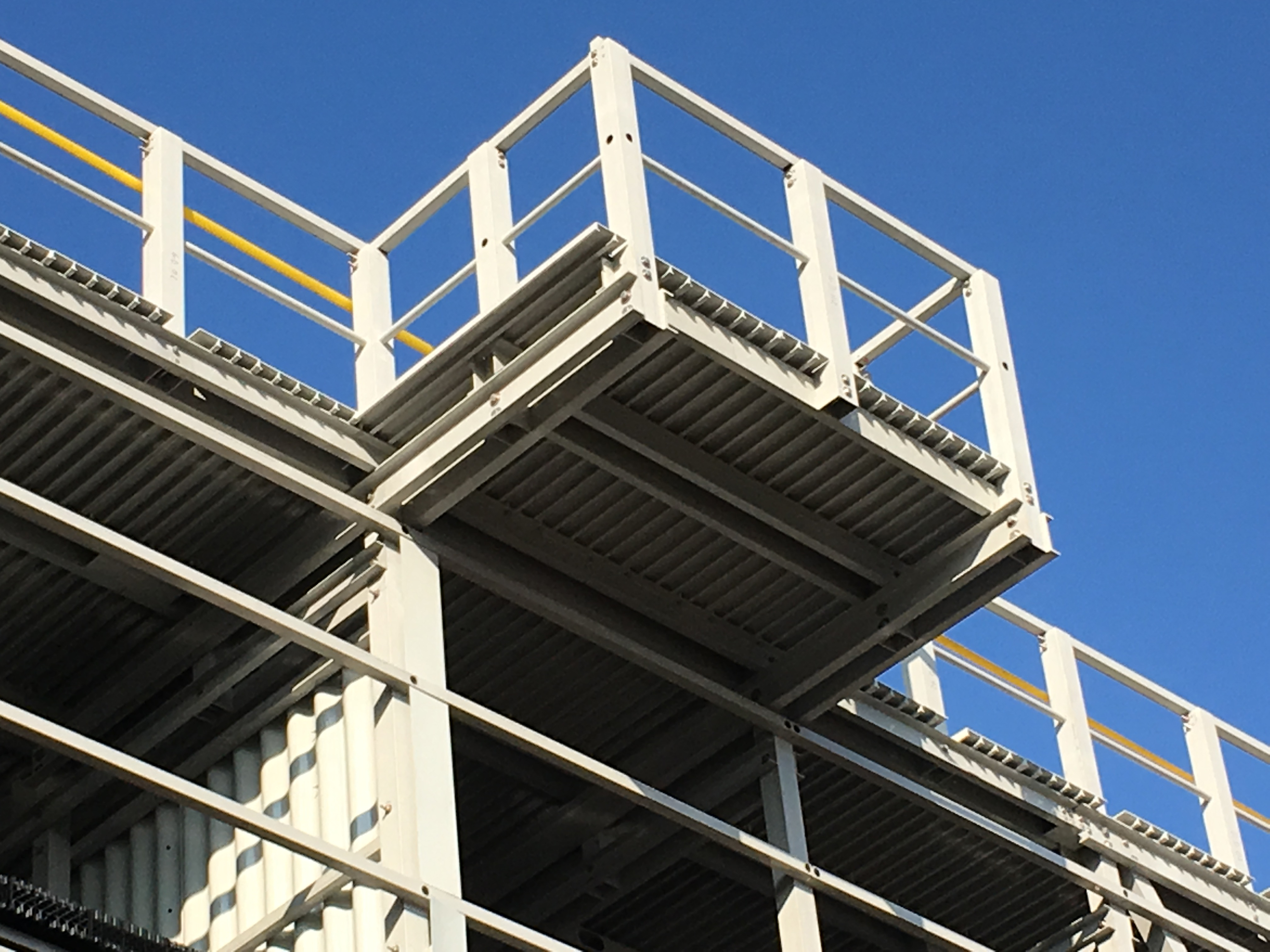 billeder-af-medium-duty-fiberglas-planke-fra-fiberline