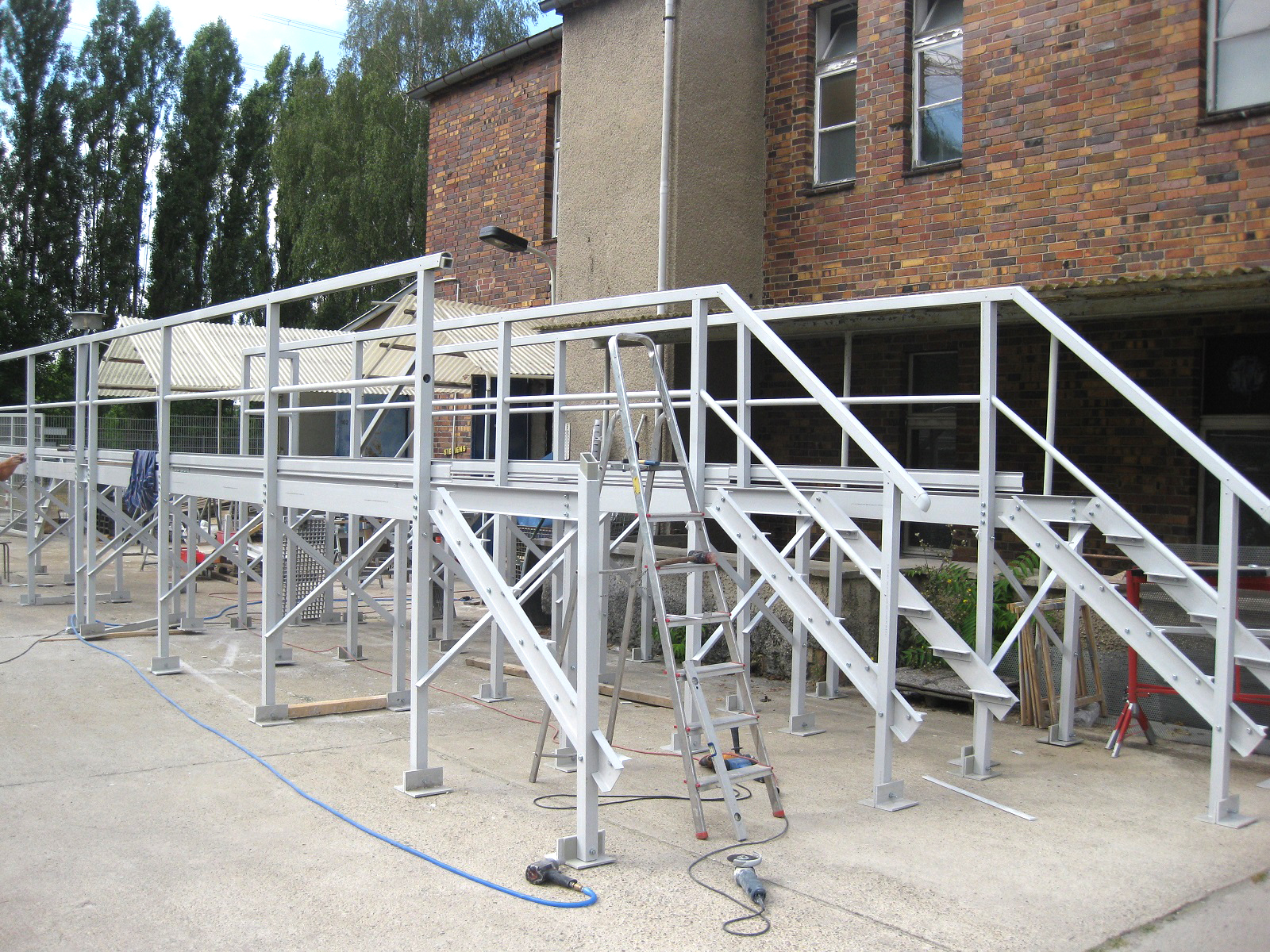 angle-profiles-used-in-construction