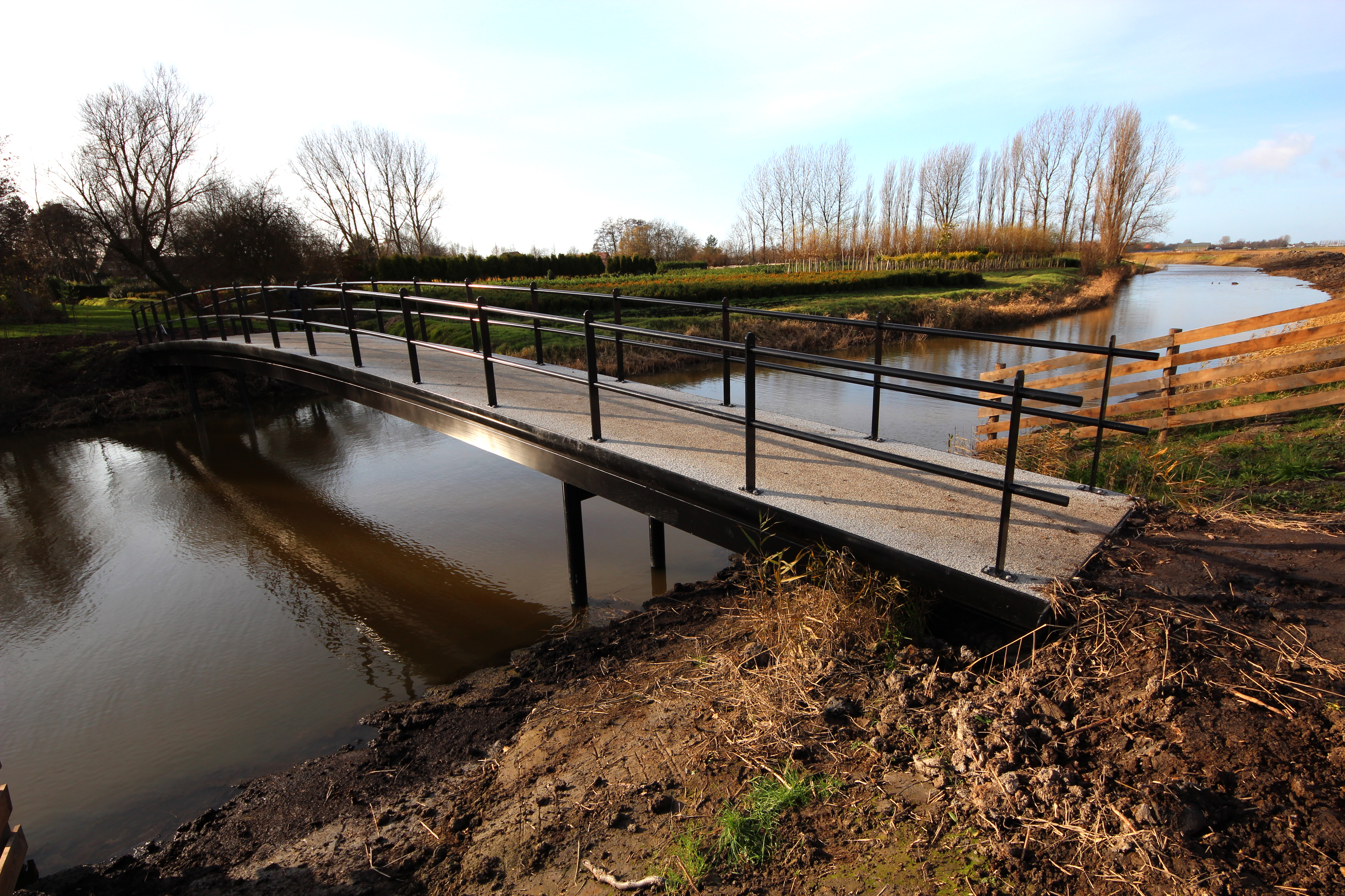 square-tube-used-in-construction